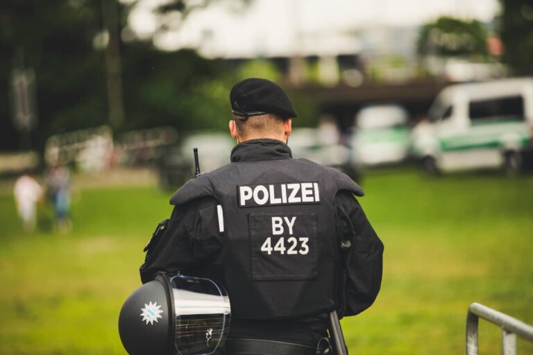 Austriako poliziako agente bat 20250610