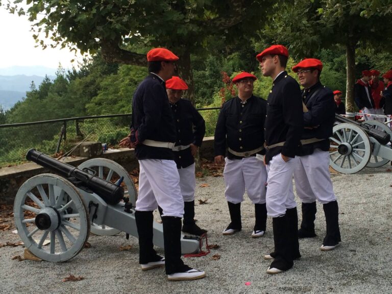 Hondarribiako alardea (Borja Montoto Cavestany) 20140908