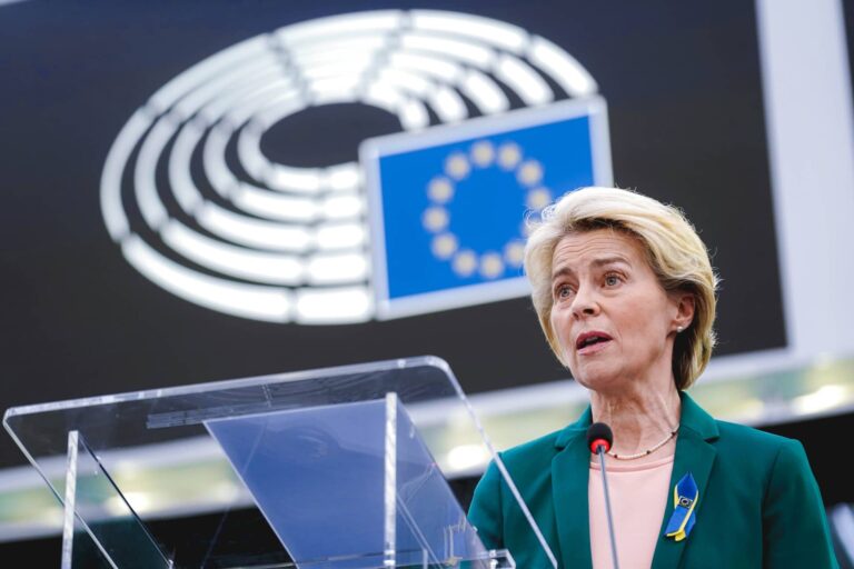 Ursula von der Leyen (European Parliament) 20220405