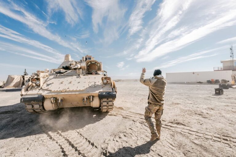 Tanke militar bat 20210916
