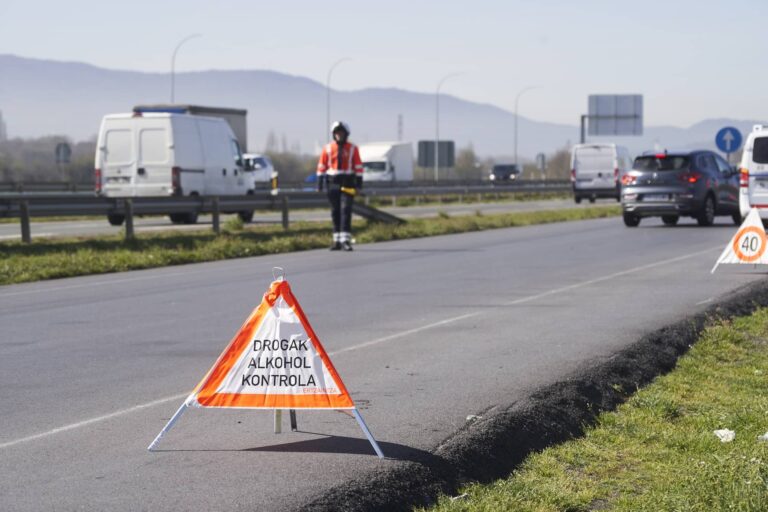 Eusko Jaurlaritzak alkohol eta droga kontrolak areagotuko ditu aste honetan (Irekia) 20251214