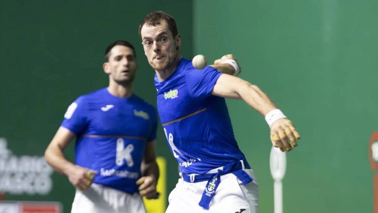 Laso eta Albisu pilotariak Logroñoko Adarraga pilotalekuan (Baiko Pilota) 20260208